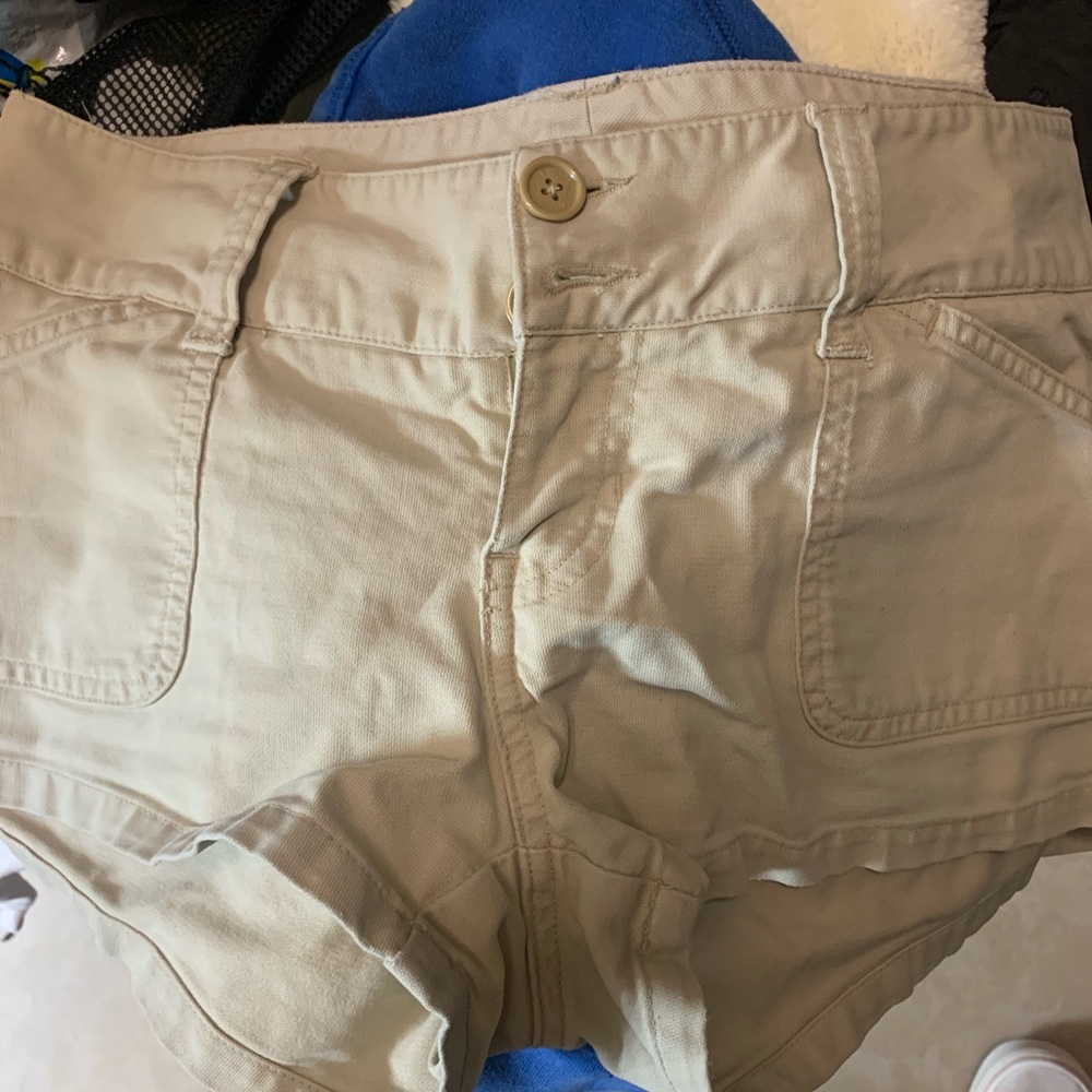 ‼️Abercrombie khaki shorts‼️
